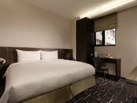 Capital Hotel Songshan Hotels near Ciyou Temple