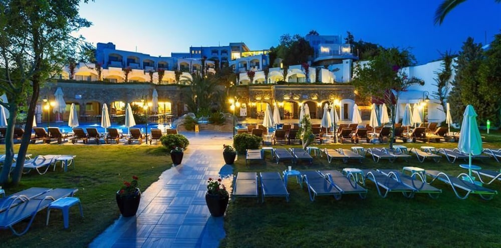 Royal Asarlik Beach Hotel Ultra Her Şey Dahil (Royal Asarlik Beach Hotel - Ultra All Inclusive)