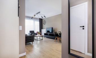 Modern City Center Apartments by Renters