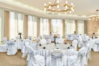 โรงแรมดับเบิลทรีบายฮิลตัน สนามบินซอลท์เลคซิตี้ - สัตว์เลี้ยง