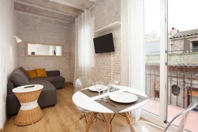 Flat with Balcony Next to the Beach (Sevilla) Hotels in Barceloneta