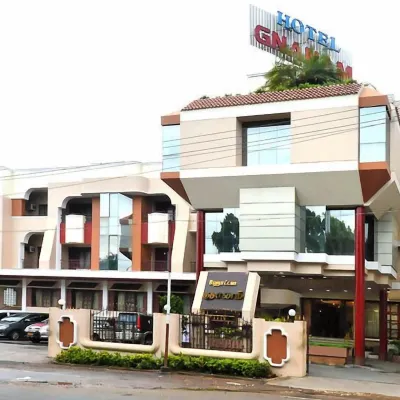 Hotel Gnanam Hotels near Sri Kodi Amman Temple