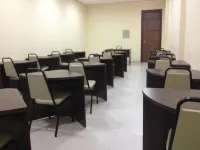 Flamboyant Suite Hotel - 2-Sterne