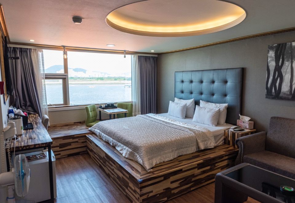 부산 명지 호텔 제이드