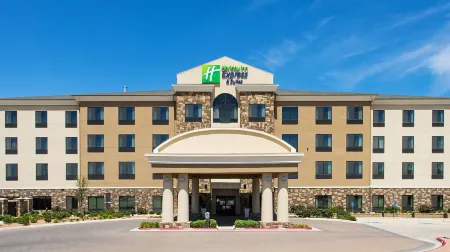 Holiday Inn Express & Suites Midland South I-20