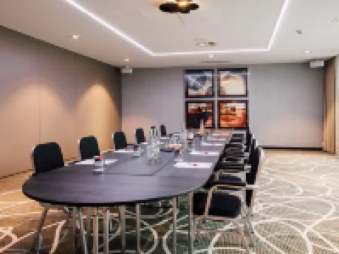 レオナルド ホテル チューリッヒ エアポート チューリッヒのホテル