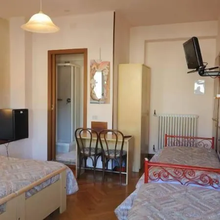 Hotel Elena