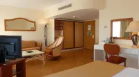 Presa di Finica Hotel & Suites Hotels in Sahilkent