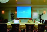 Cityhotel Goldener Adler B&B Hotels in Klausen