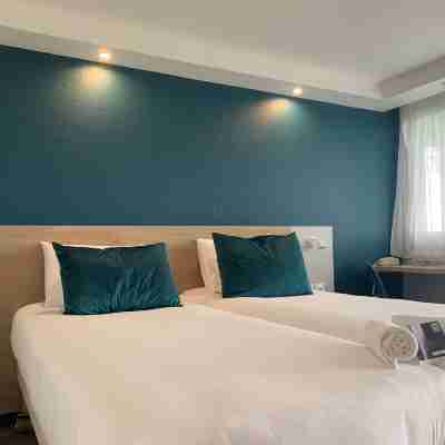 Kyriad Chateauroux - Saint Maur Rooms