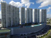 SUITES MALECON CANCUN Hotels near Neve Shalom