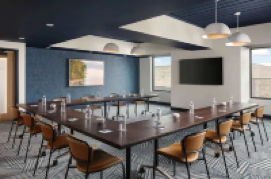 Hotel Tupelo, a Wyndham Hotel