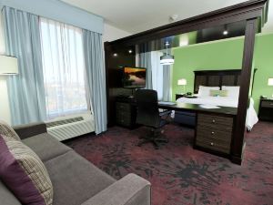 Hampton Inn & Suites Winnie