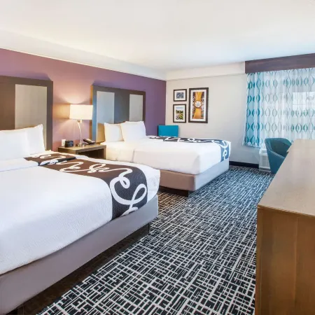 La Quinta Inn & Suites by Wyndham Cincinnati Airpt Florence