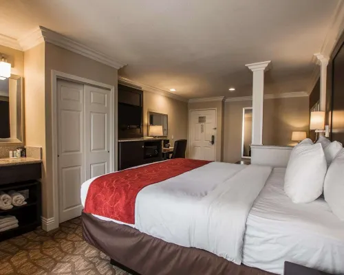 Comfort Suites San Clemente Beach