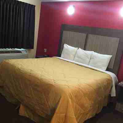 Brick Motor Inn Rooms