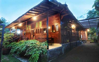 Hotel Exterior Ethnic Room at Omah Limasan by Omah Bungah Photo