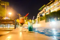Real Classic Hotel - Pool