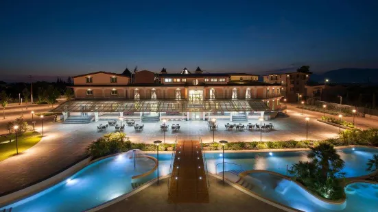 L'Araba Fenice Hotel & Resort