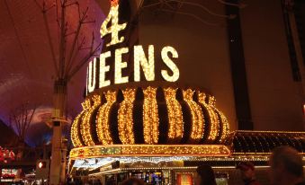 Four Queens Hotel and Casino