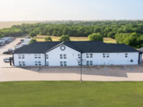 Atria Hotel and RV McGregor Hotels in McGregor