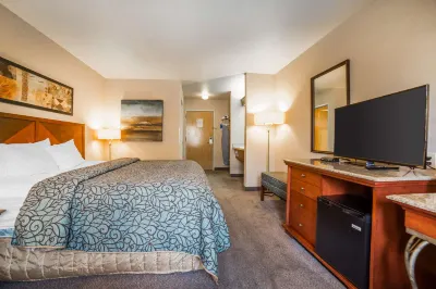 Rodeway Inn & Suites Hotels in Nampa