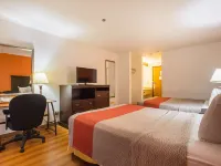 Motel 6 Waterloo, IA - Crossroads Mall - Cedar Falls Hotels in Waterloo