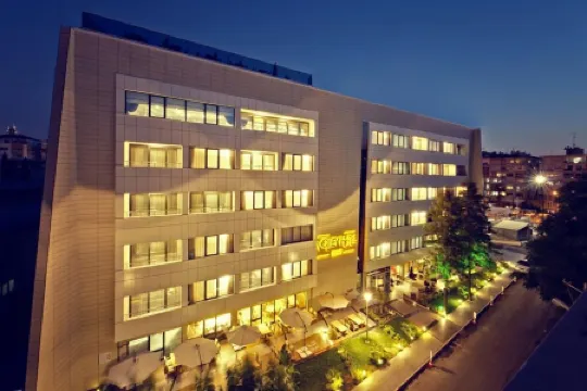 伊茲密爾布爾谷酒店