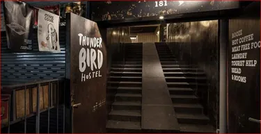 รูปภาพของธันเดอร์ เบิร์ด โฮสเทล