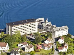 Kviknes Hotel