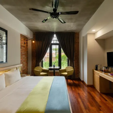 Treasures Hotel and Suites