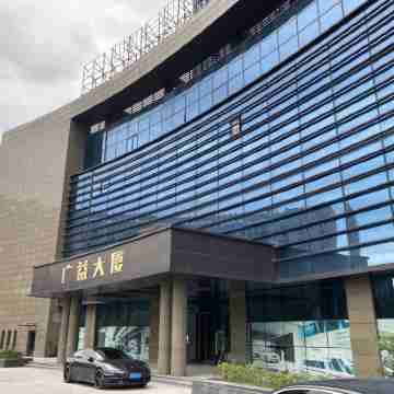 小馬哥公寓(義集路分店) Hotel Exterior