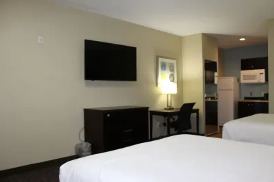 Horizon Inn & Suites Hotels near Frio Pioneer Jail Museum
