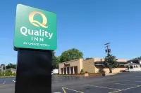 Quality Inn - parking