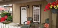 Deep Water Inn Hotels in Chelan
