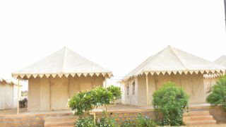 desert-overnight-camp-and-resort