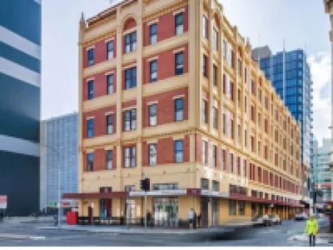 Franklin Apartments Hotels near Adelaide Station
