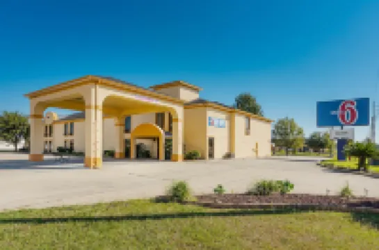 موتل 6 أبفيل، لويزيانا فنادق في 