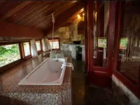 Van Chai Resort - Hot Tub