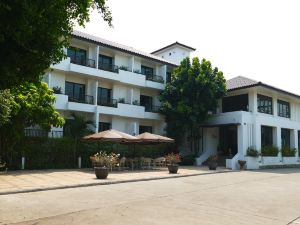 Baan NAN Hotel