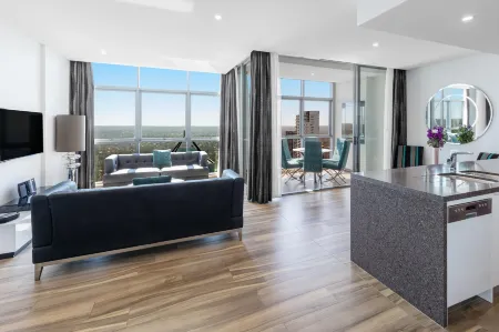 Meriton Suites Chatswood Отели в г. Willoughby