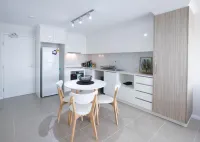 Lakeview Suites