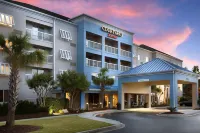 Courtyard Myrtle Beach Broadway Hôtels à proximité de : Myrtle Beach Area Chamber of Commerce Information