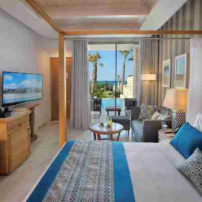 Amavi, MadeForTwo Hotels - Paphos Rooms