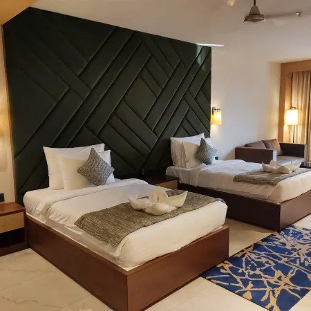Hotel Pahadi