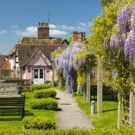 The Red Lion Inn