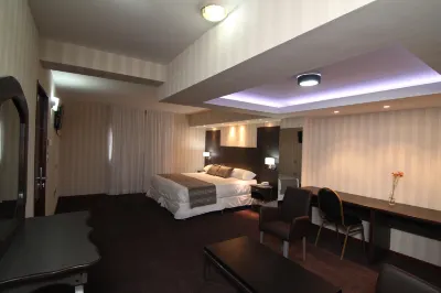 호텔 엘 코르티호 Letrero paseo limay 주변 호텔