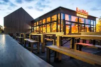 RiKu Hotel Pfullendorf Hotel di Herdwangen-Schonach