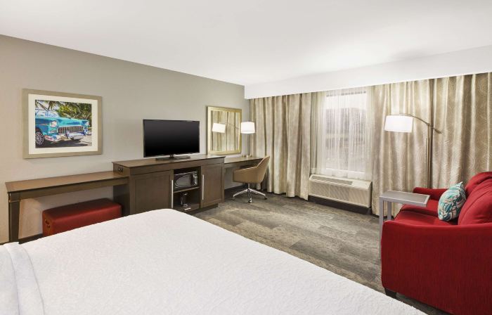 Hampton Inn Detroit/Dearborn