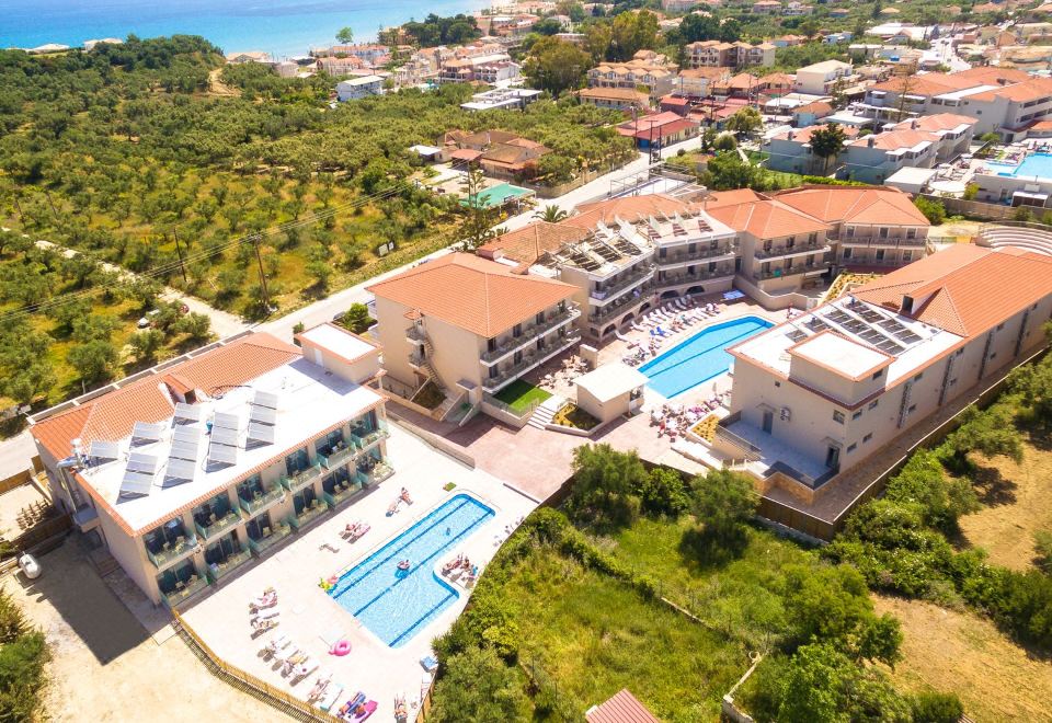 Hotel Karras Grande Resort, Exterior, Hotel Exterior